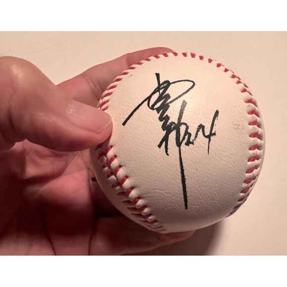Yomiuri Giants Other - Yomiuri Giants Yoshinobu Takahashi Autographed Baseball, Great Holiday Gift!